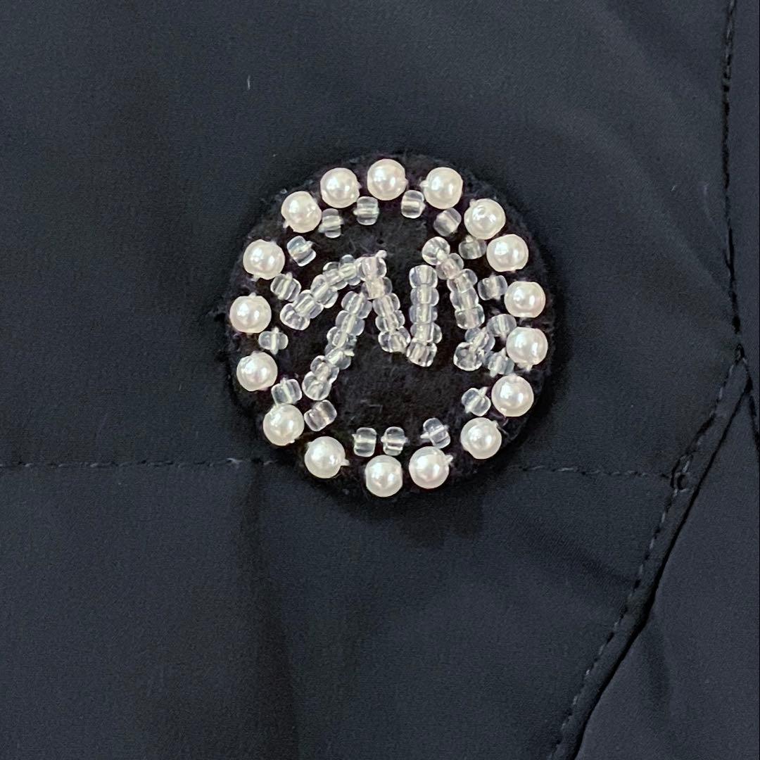 【美品】M'S GRACY ビーズワッペン カメリアチャーム ダウンベスト