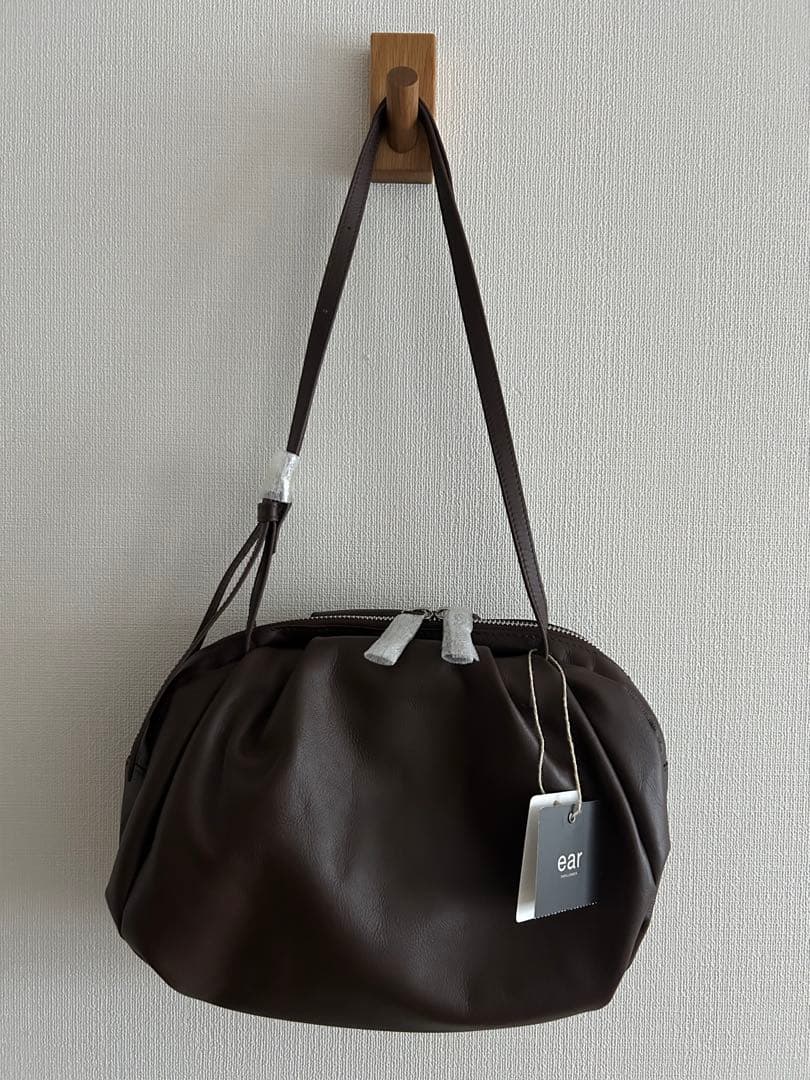 イアパピヨネ　コロンボストンバッグ　ブラウン