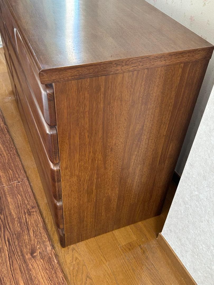 ま*ん様 高級チェスト【送料込み】