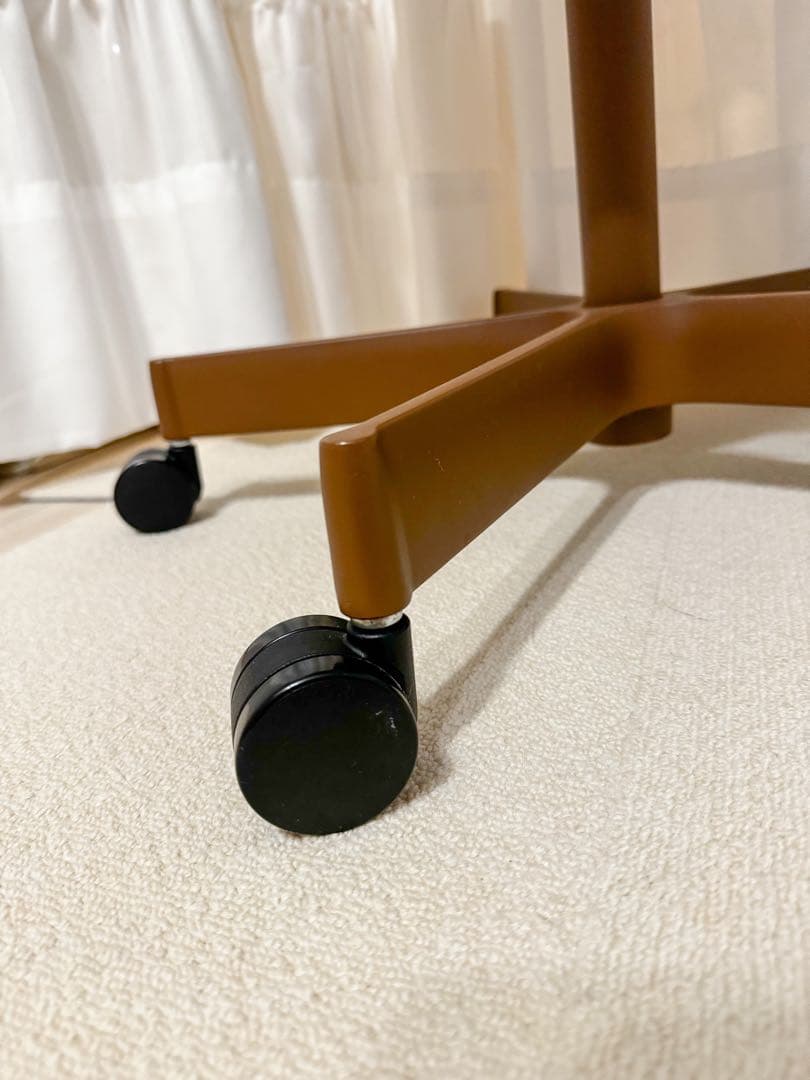 【土日祝のみ発送】イトーキ　バーテブラ03