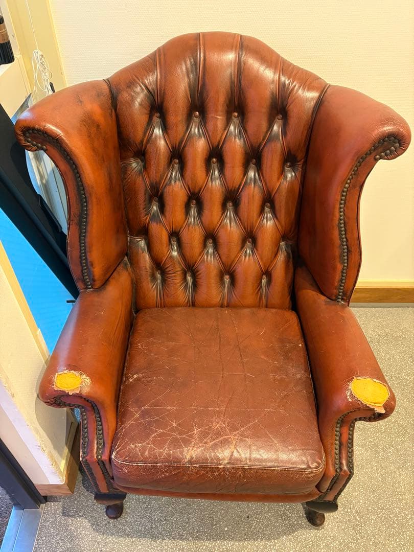 【UK】本革 アンティークチェスターフィールド