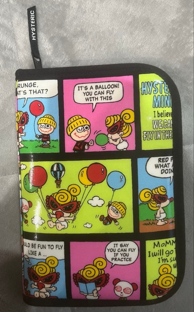 早い者勝ち　美品　HYSTERIC MINI 母子手帳ケース コミックデザイン
