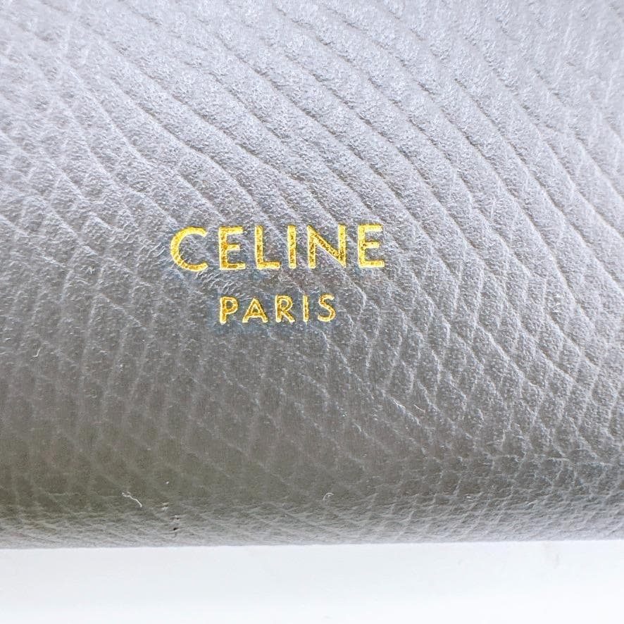 現行　美品　セリーヌ スモールストラップウォレット レザー グレー ピンク