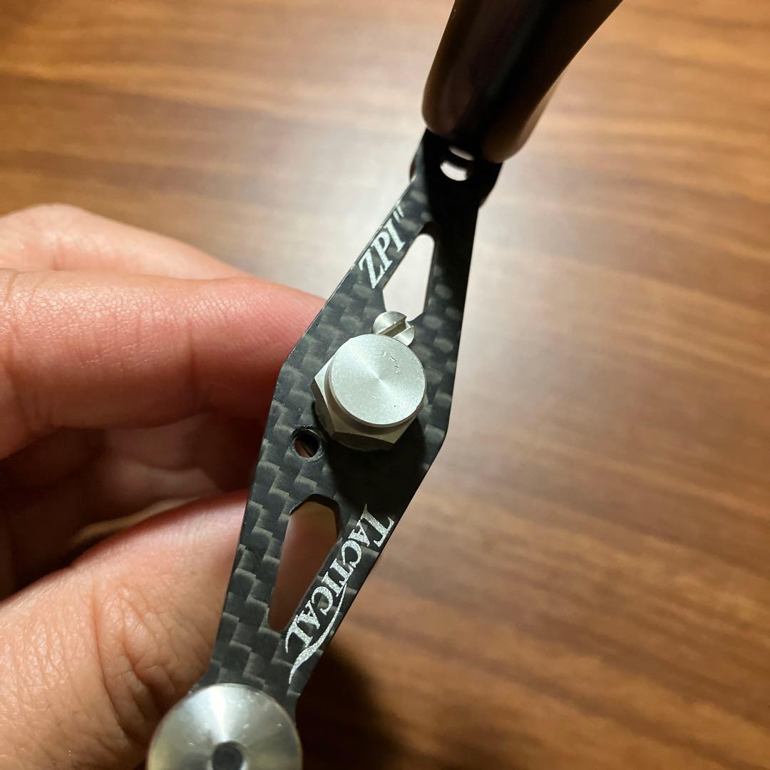 廃盤レア　美品　廃盤レア　ZPI ダイワ用　タクティカル　ハンドル　ノブ交換済み