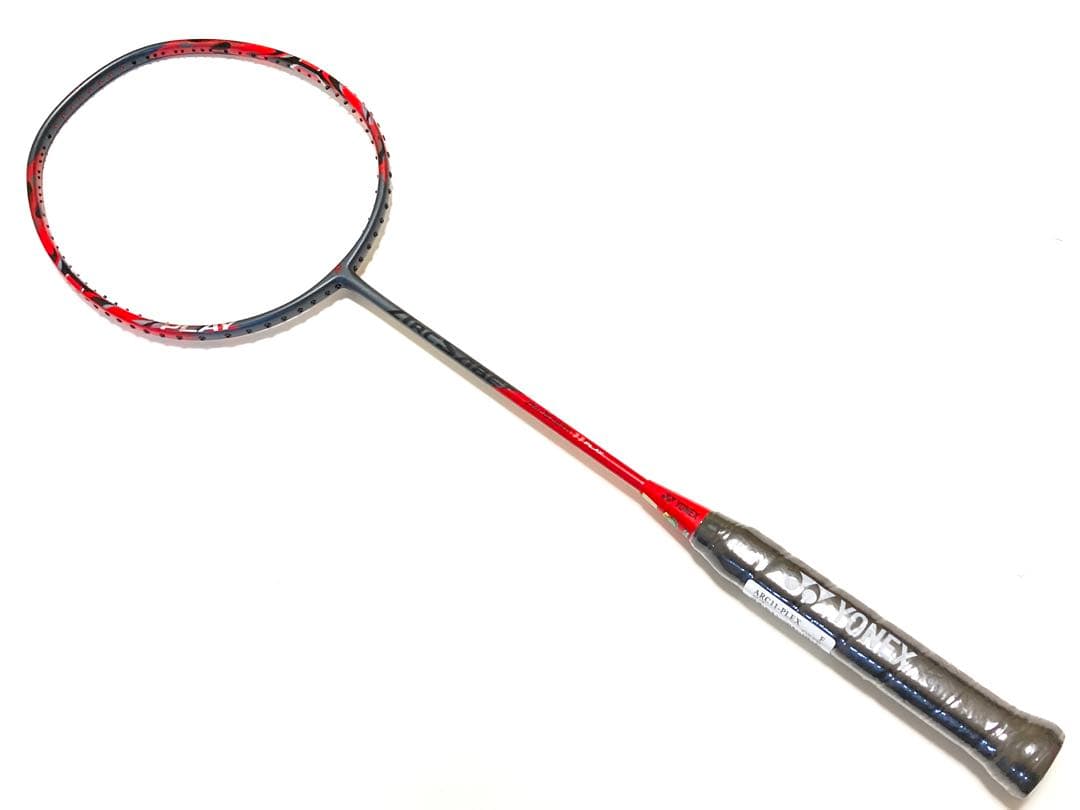 ヨネックス アークセイバー11プレイ ARC11-PL ラケット 微傷