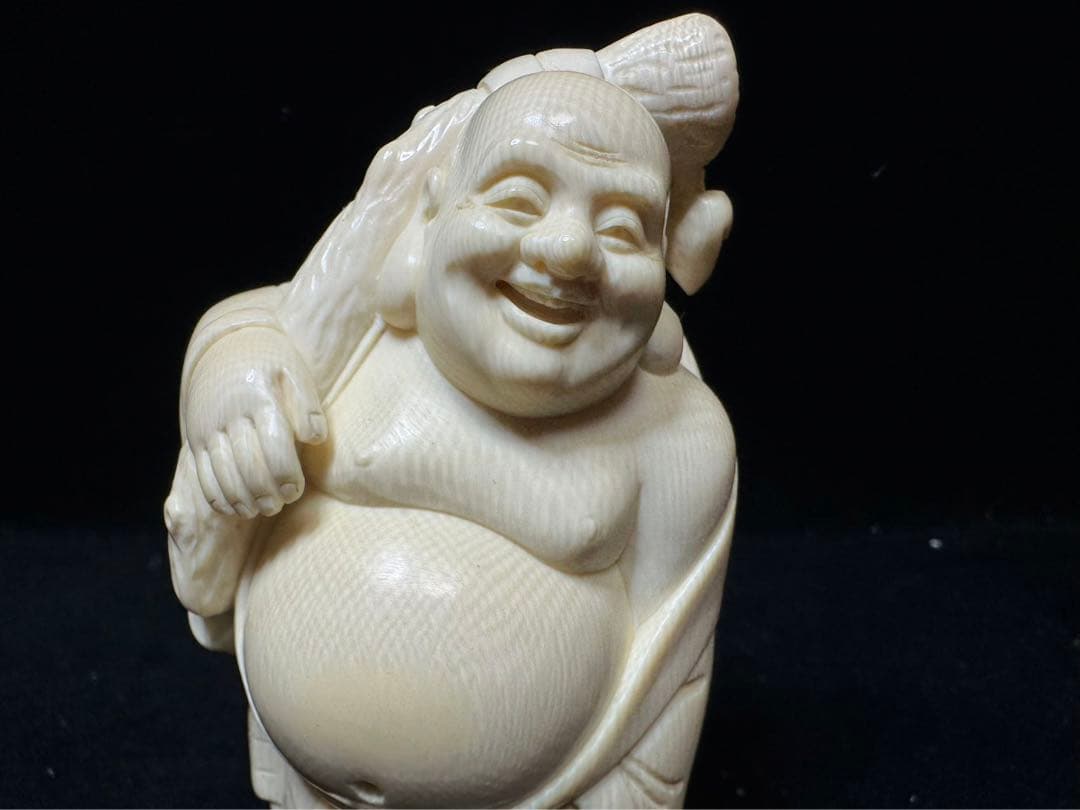 置物　アンティーク　天然素材　仏像　彫刻 古美術品　細密細工　骨董コレクション