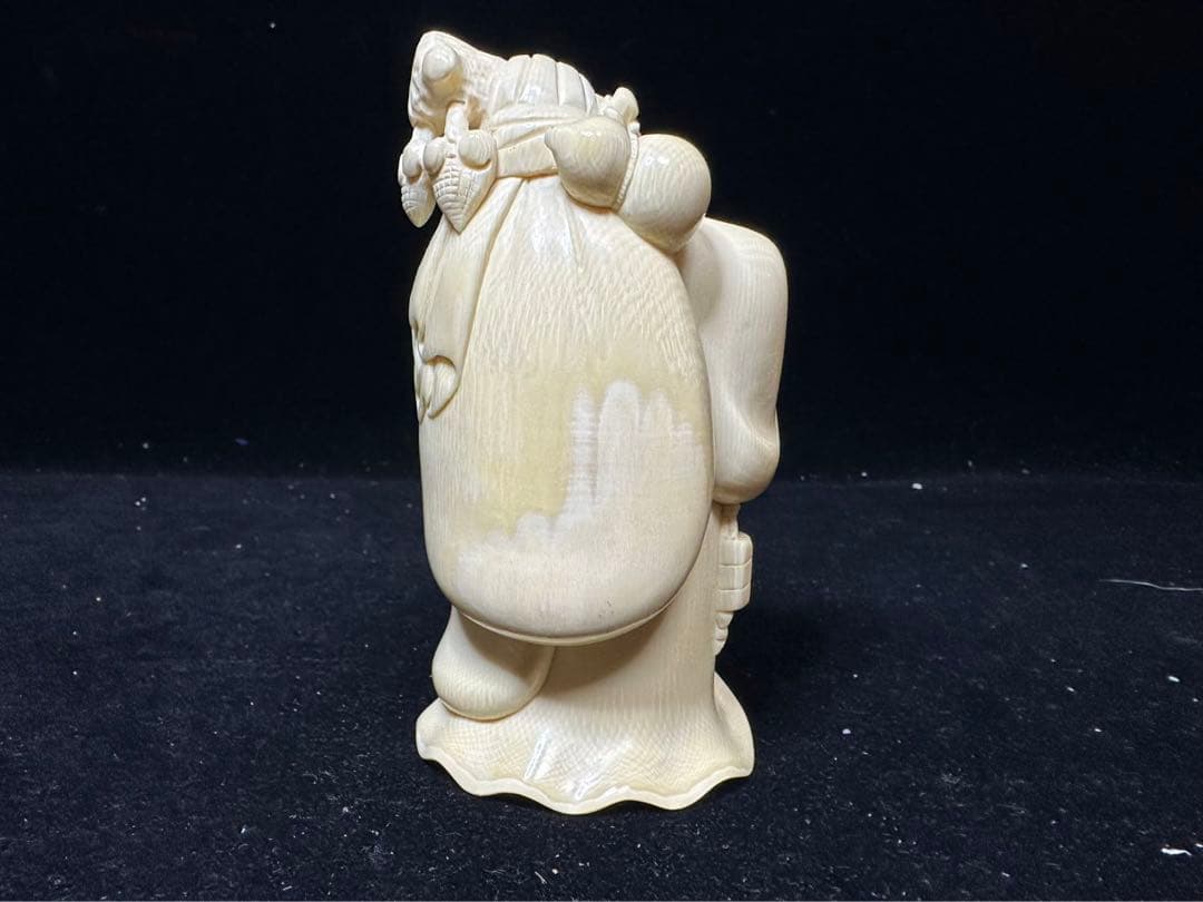 置物　アンティーク　天然素材　仏像　彫刻 古美術品　細密細工　骨董コレクション