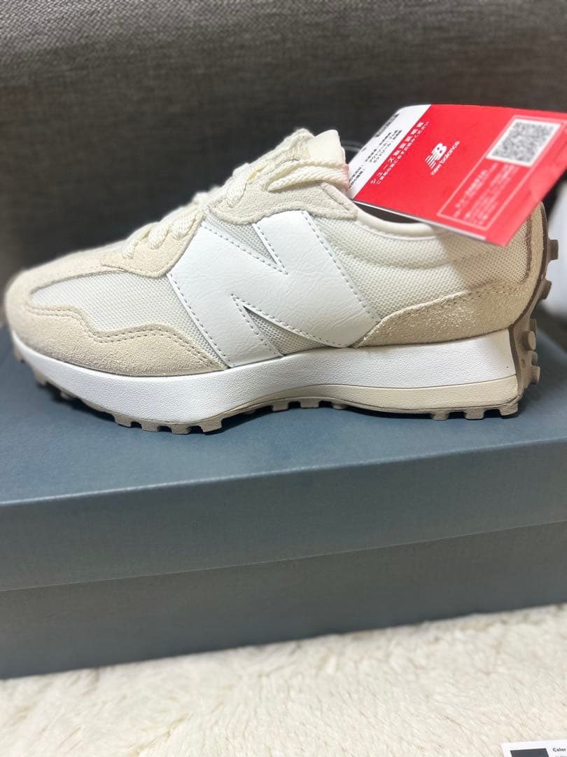 new balance U327 スニーカー ベージュ/ホワイト