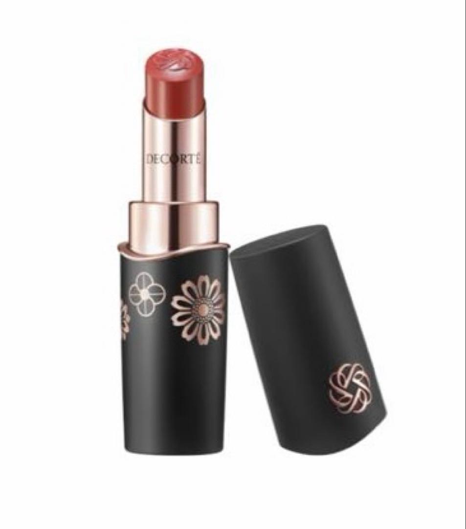 コスメデコルテ　クリスマスコフレ2025 ポーチ、口紅、下地、パウダー4点