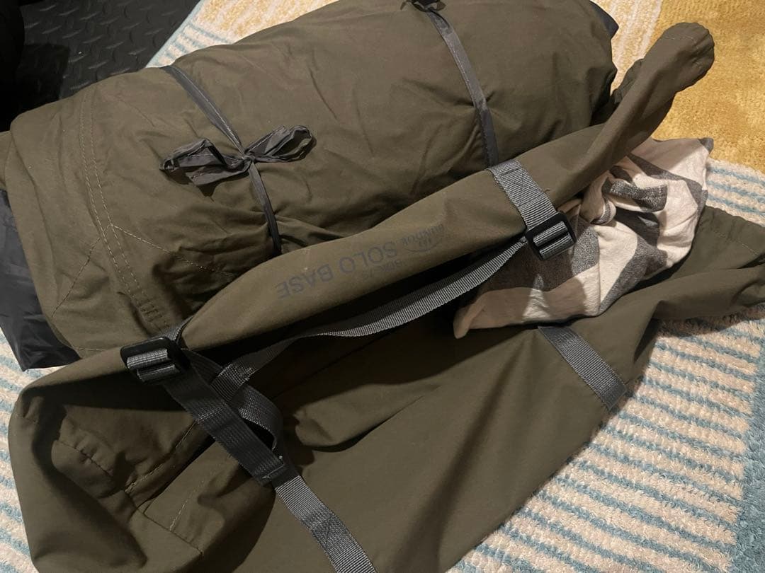 バンドック　bundok ソロベース　カーキ