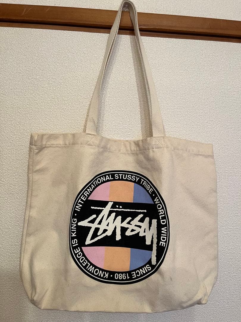 Stussy ロゴ入り エコバッグ アイボリー