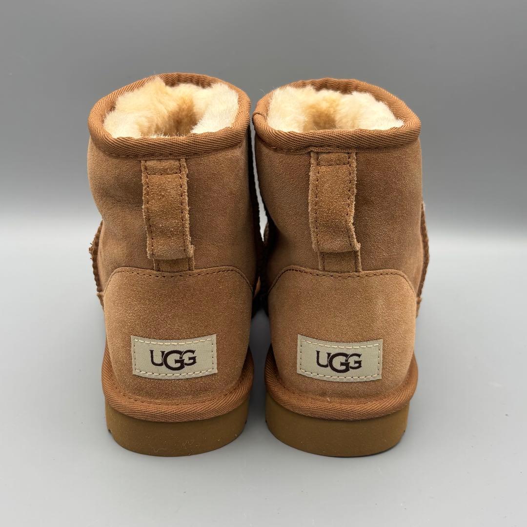 【新品訳あり】UGGクラシックミニⅡ ムートンブーツチェスナット25cm/UG2