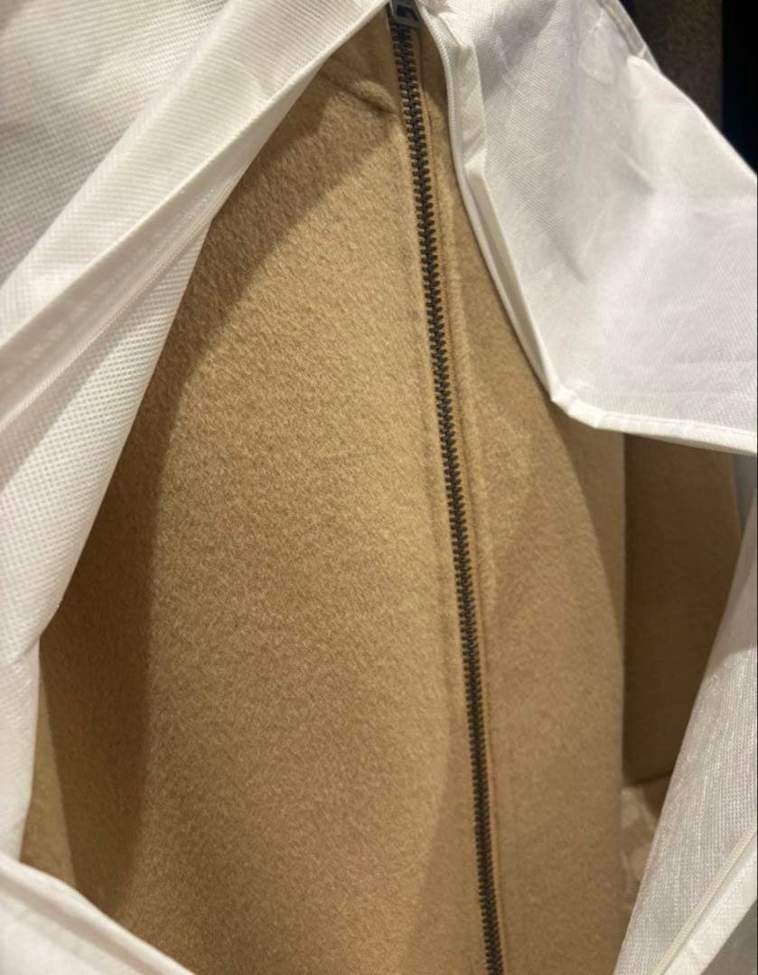 RYO様　新品未使用⭐︎コーチ　ベージュ フード付き ポンチョ