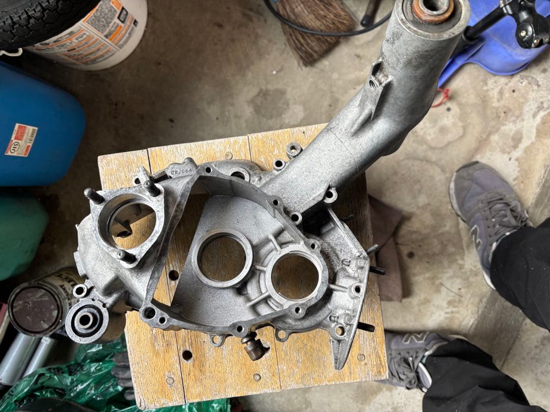 ベスパ50Sクランクケース