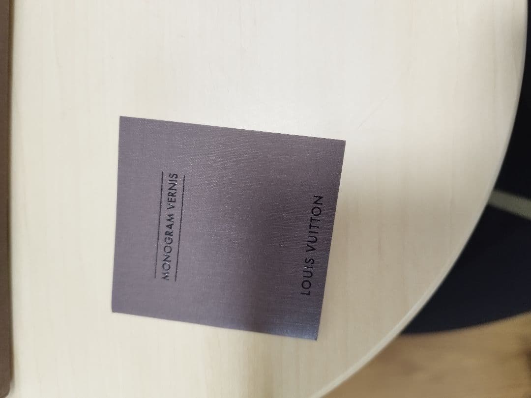 Louis Vuitton小銭入れと ブラウンボックス