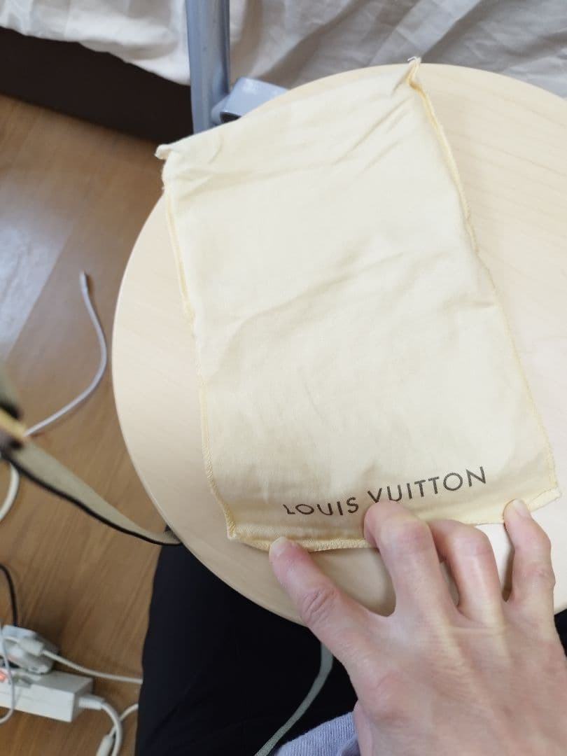 Louis Vuitton小銭入れと ブラウンボックス