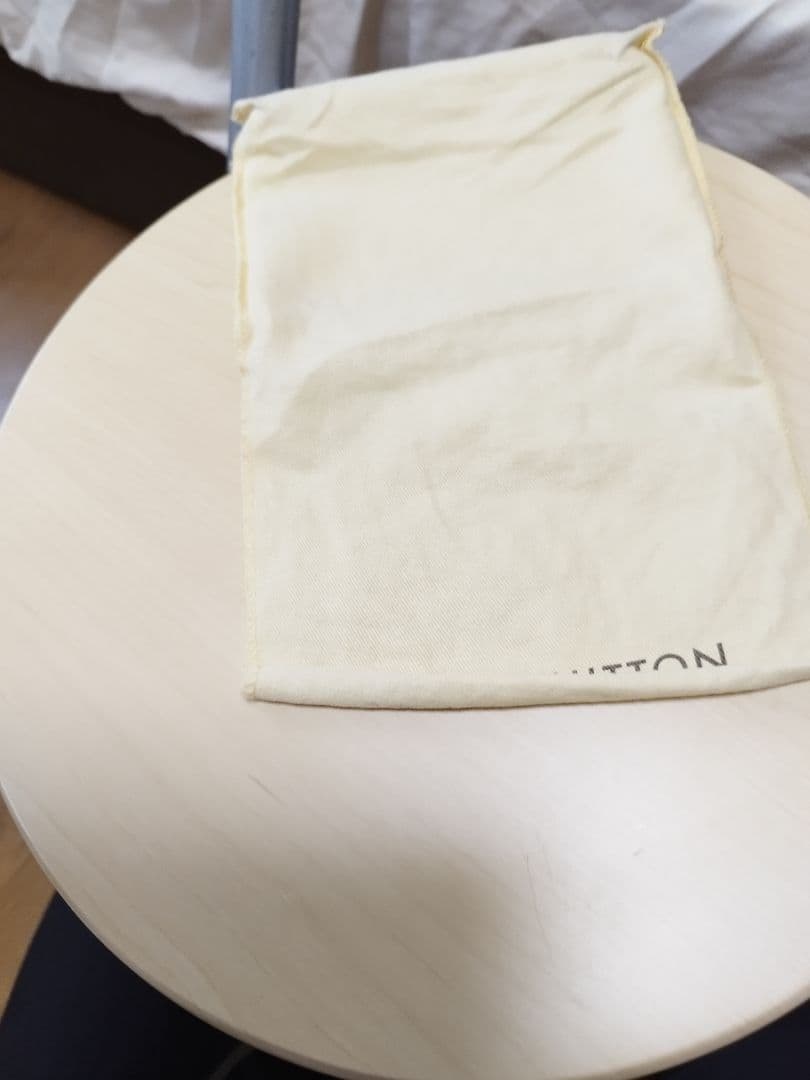 Louis Vuitton小銭入れと ブラウンボックス