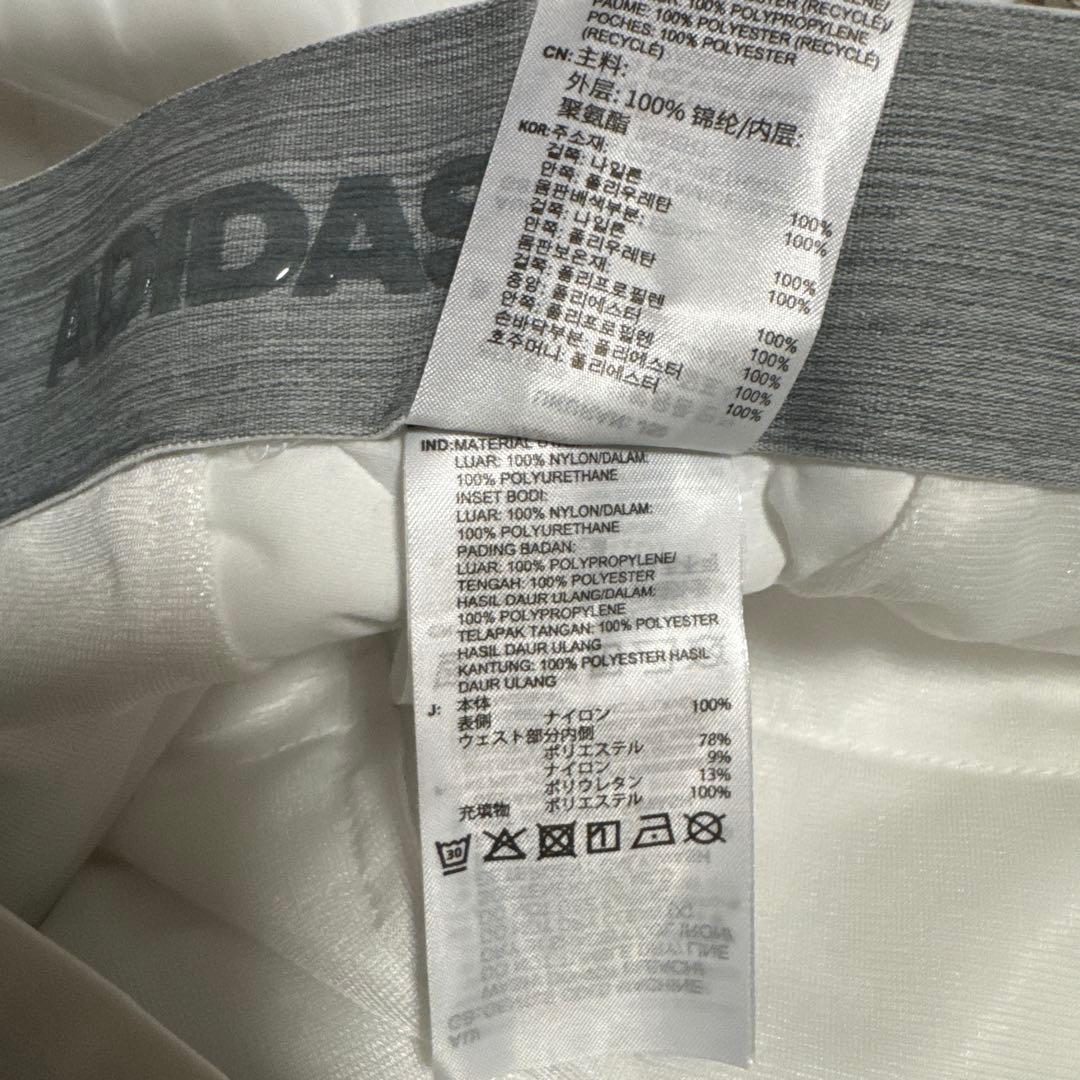 新品未使用　adidas 中綿保温　ホワイトパンツ