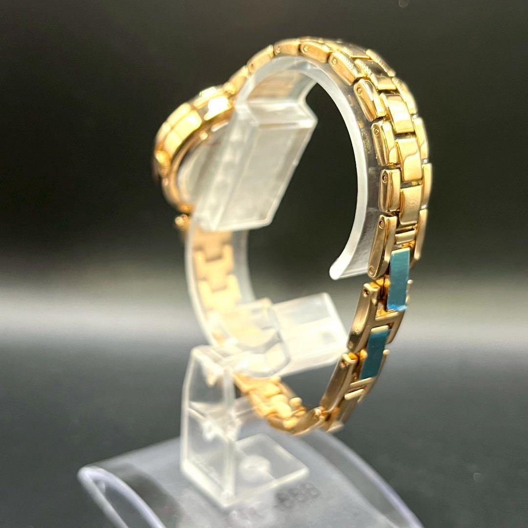 未使用品 ost 腕時計 セーラームーンコラボ ビジュー ゴールド 稼動品