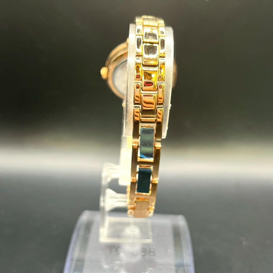 未使用品 ost 腕時計 セーラームーンコラボ ビジュー ゴールド 稼動品