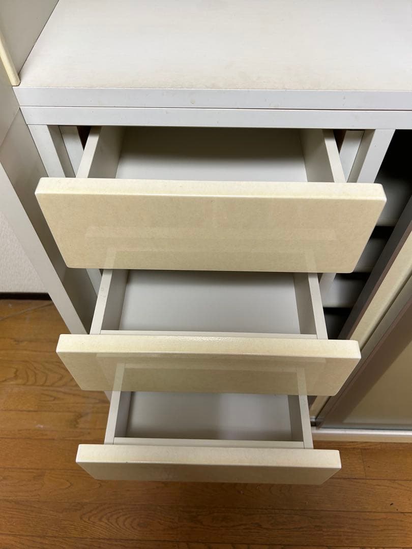 スライド式食器棚 ベージュ ホワイト