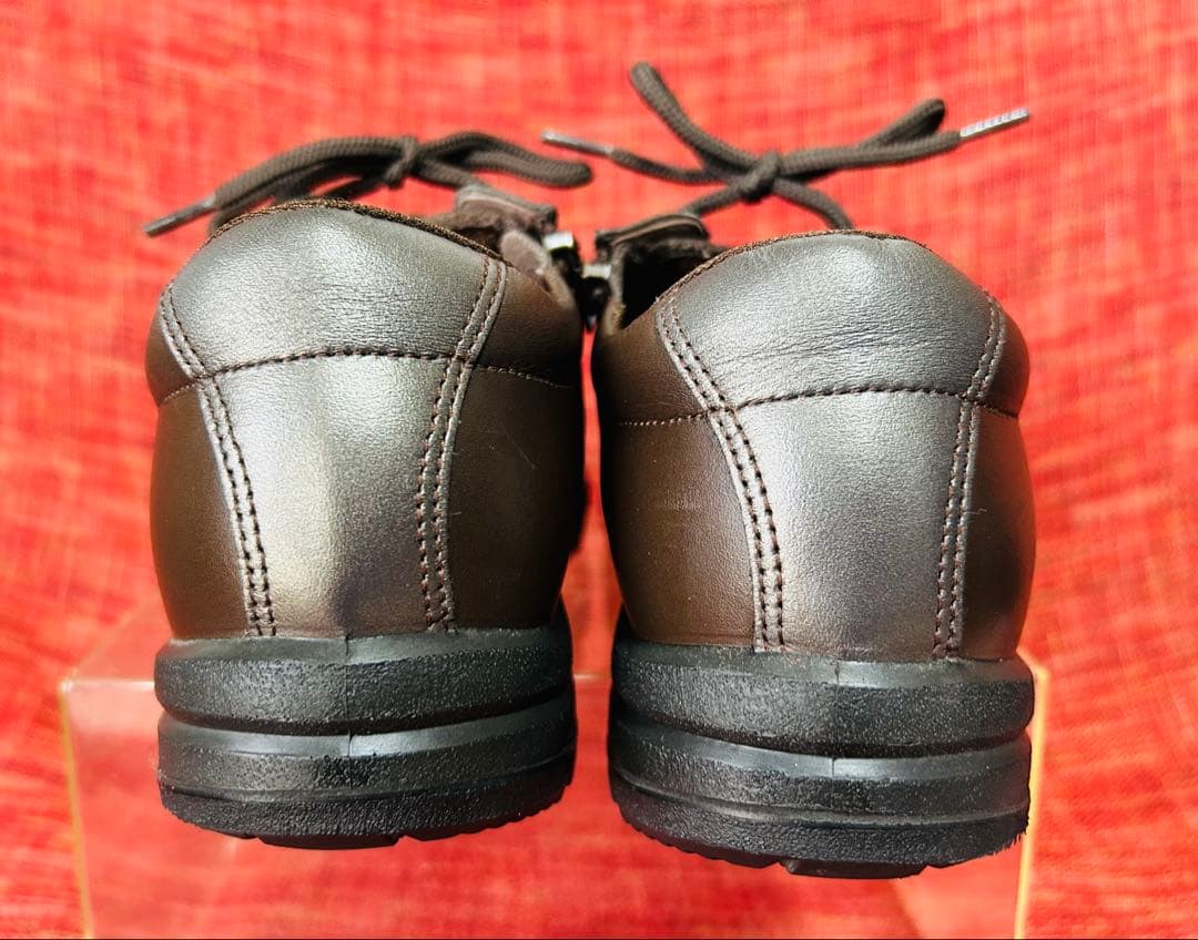 メディカルウォーク　ブラウンコンビ　23.5㎝　4E