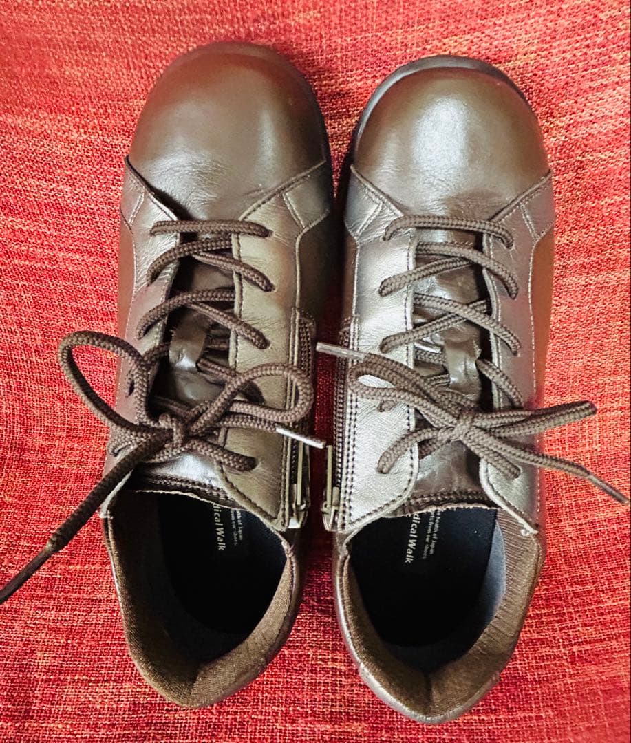 メディカルウォーク　ブラウンコンビ　23.5㎝　4E