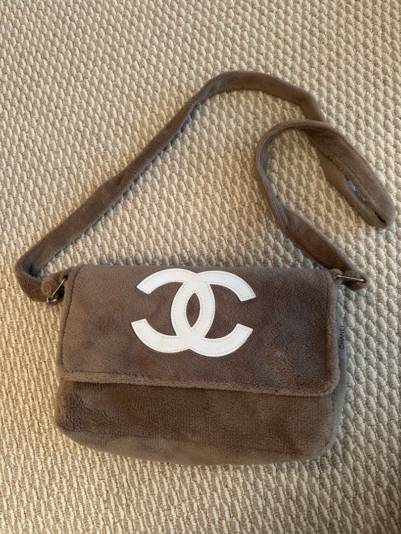 CHANEL ノベルティバッグ　BTS テテ