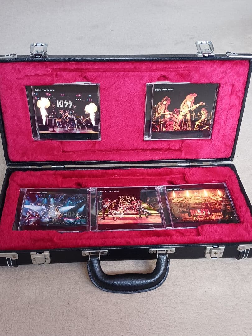 Kiss Box 地獄のギターケース Super Duper Edition
