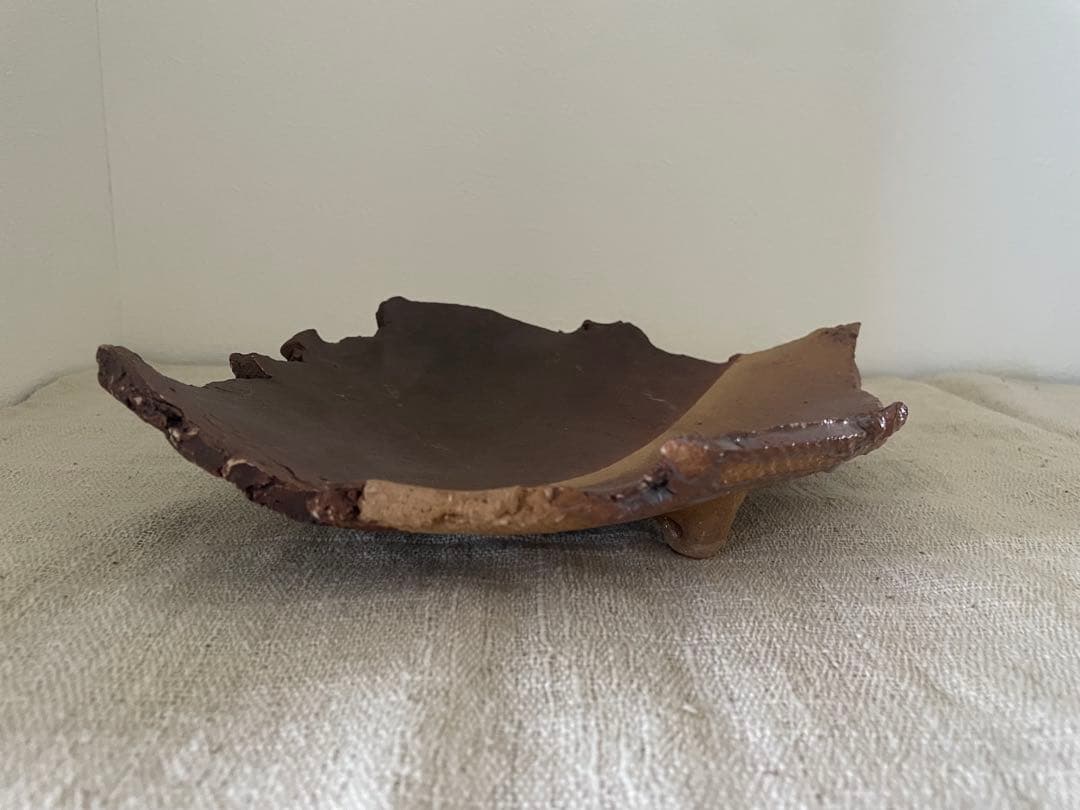 沖縄　大嶺實清　古作　葉形板皿　銘あり