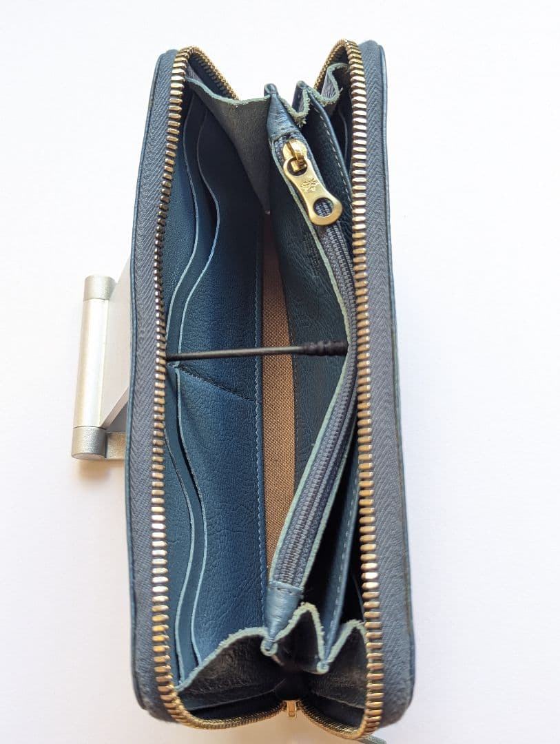 イルビゾンテ【限定色デニムブルー】ラウンドジップロングウォレット 希少 男女兼用