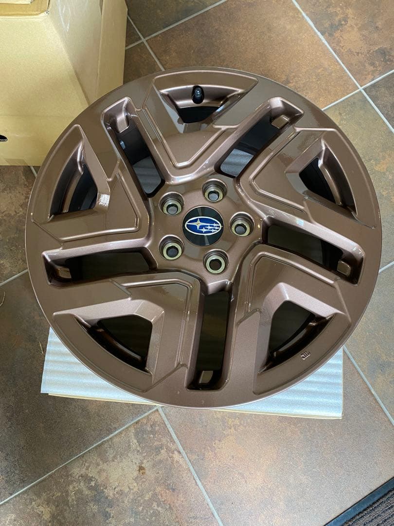 フォレスター　フォレスター純正ホイール４個セット