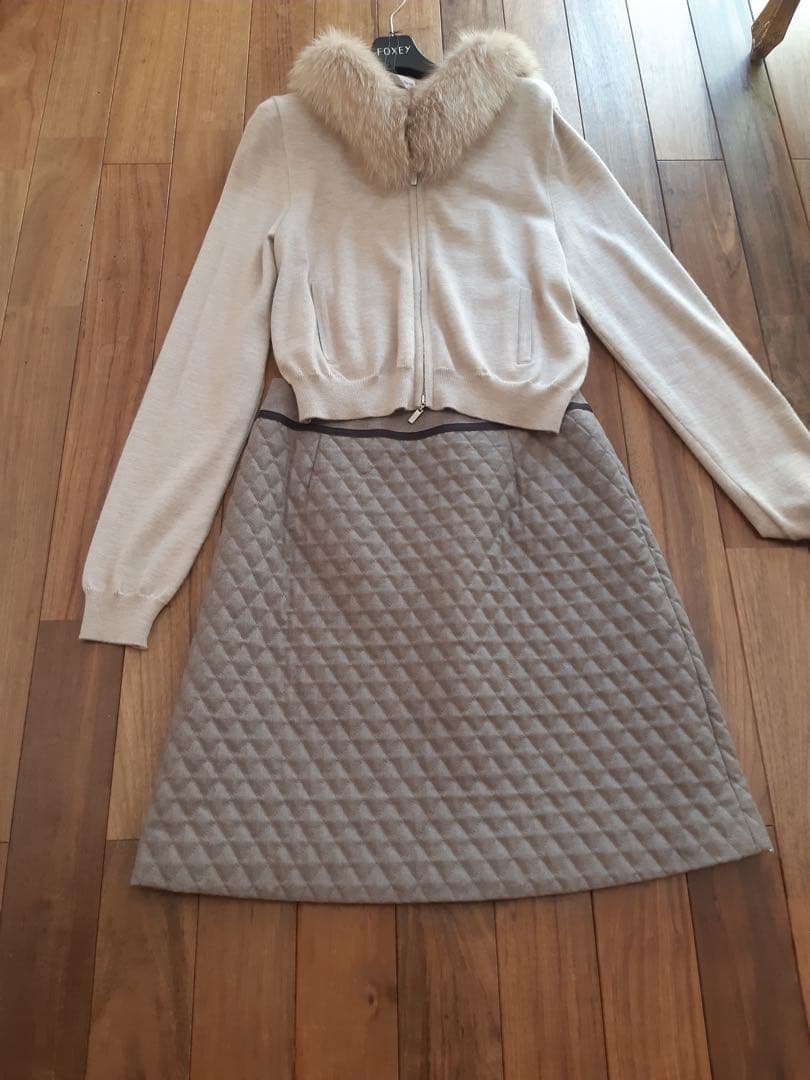 ♡FOXEY フォクシー♡大人気　キルティングスカート（スカートのみ）確か約7万