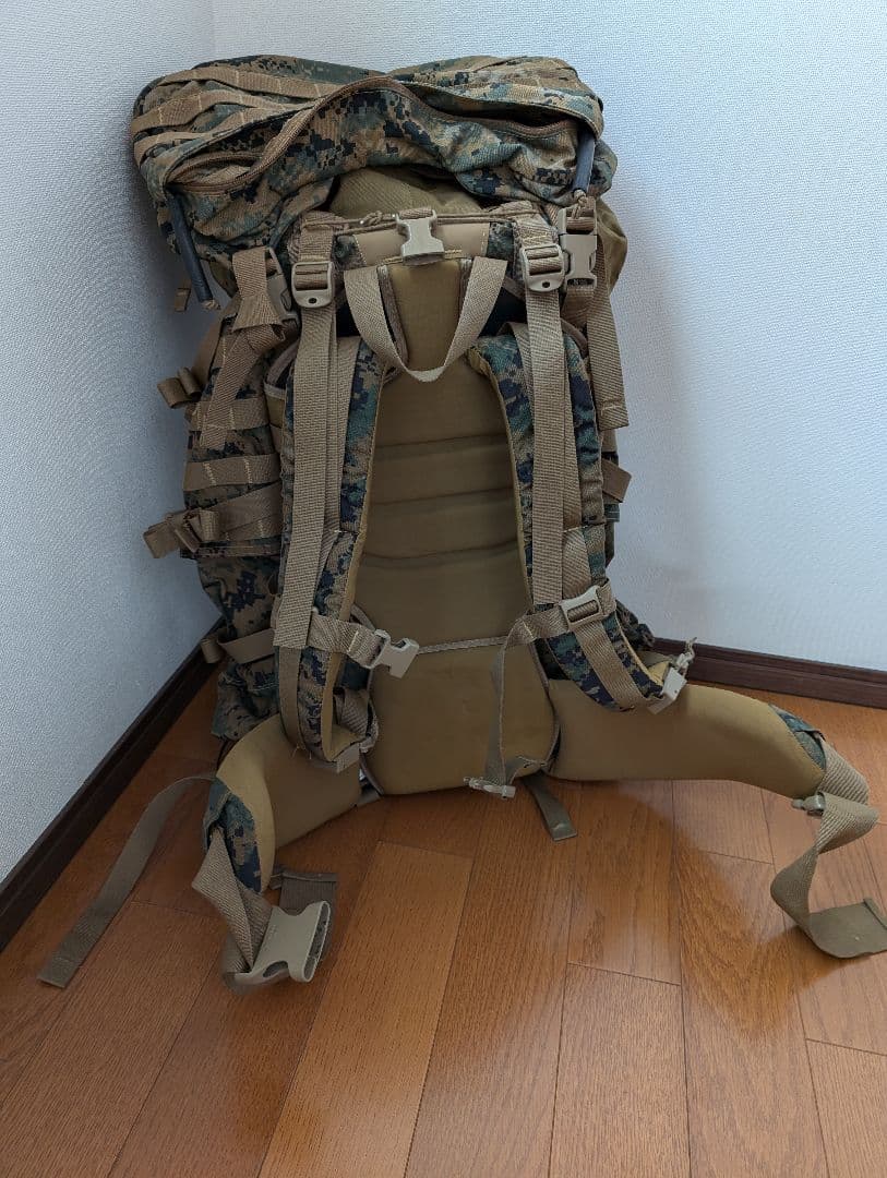 米軍払下げアサルトバック