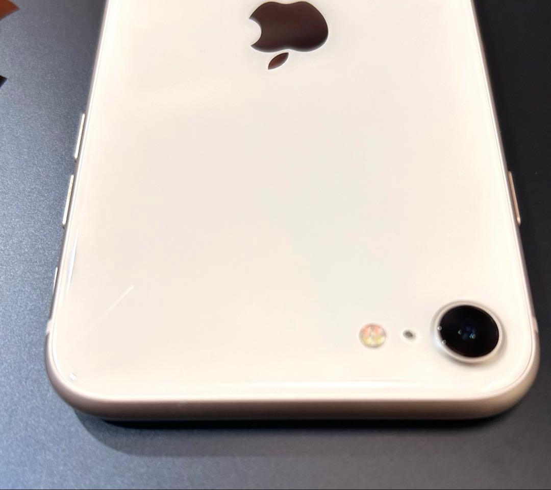 iPhone SE3 第3世代 64GB