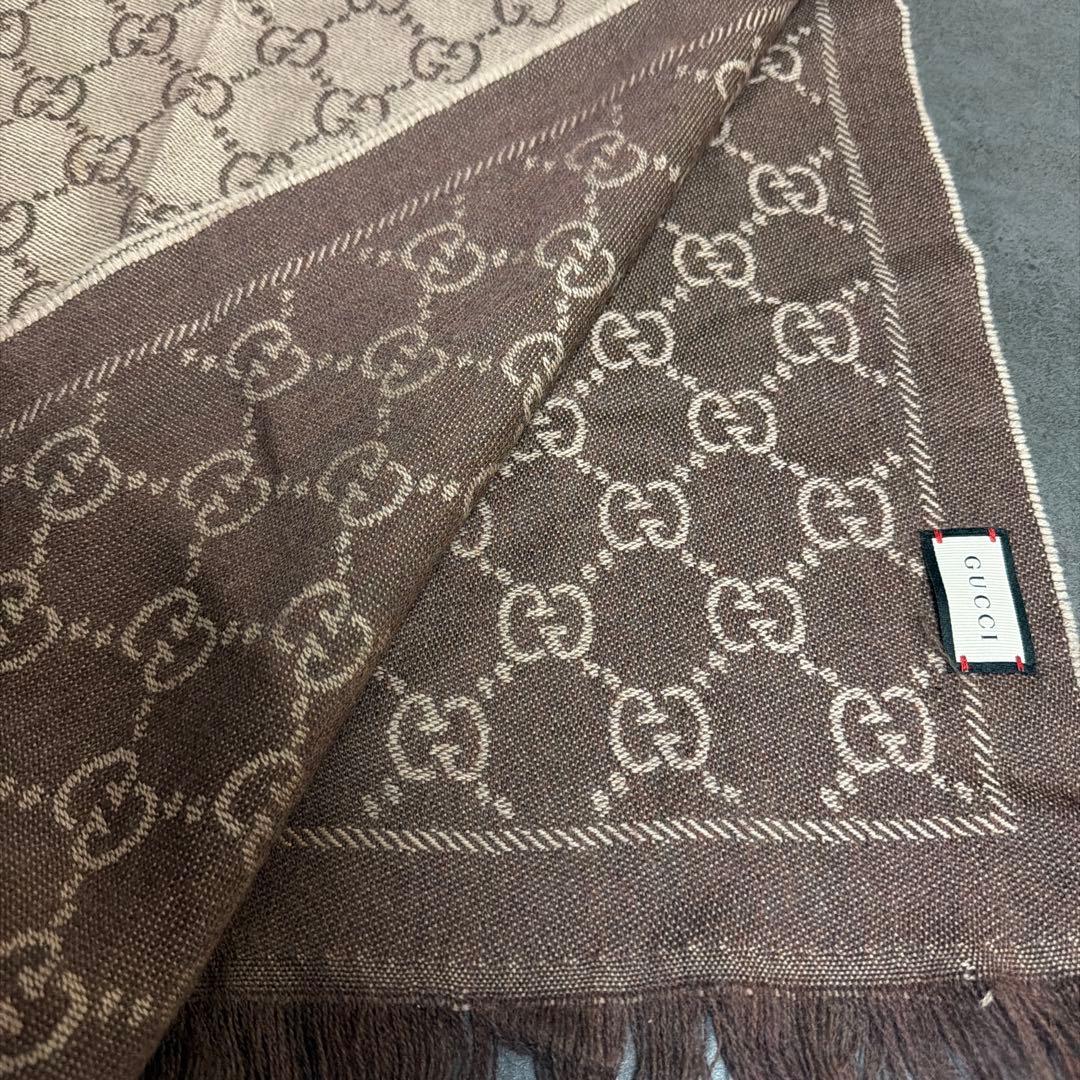 GUCCI マフラー　ストール　ブラウン