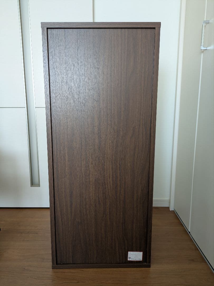 ガラスショーケース ダニエル100 寸法: W435×D300H1000mm