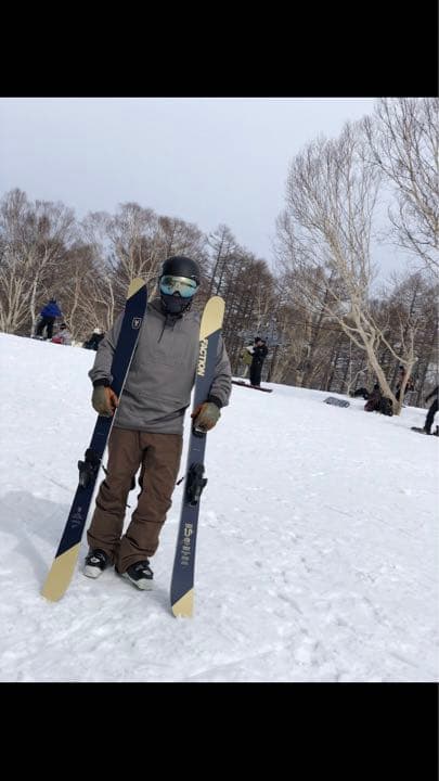 値下げしました！　アルマダ　撥水　パーカー