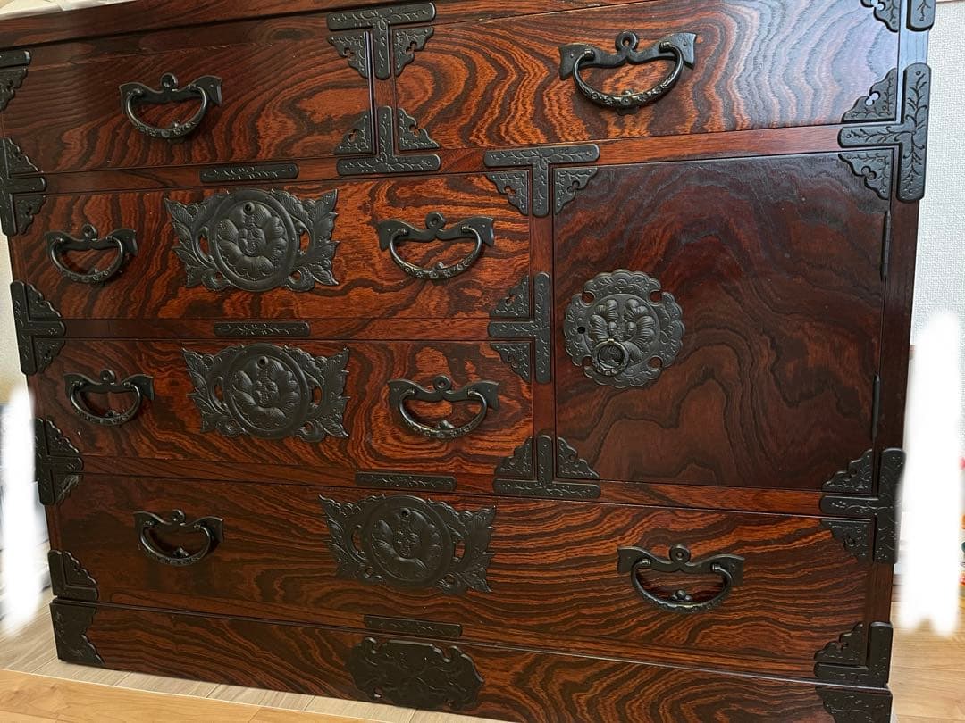 【値下げ】岩谷堂箪笥