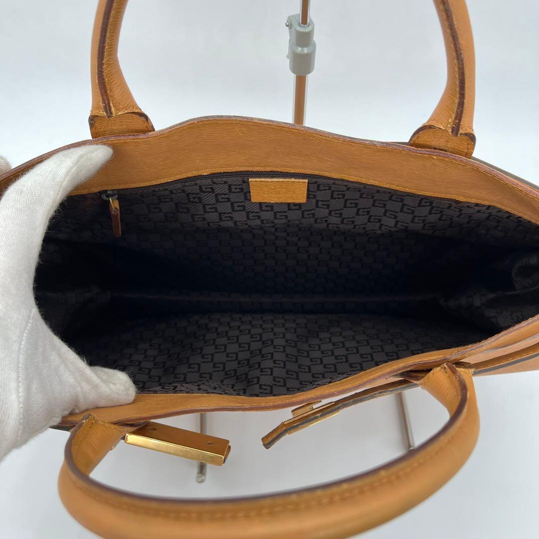 GUCCI ハンドバッグ ビジネスバッグ ゴールド金具 A4可能 本革 男女可能