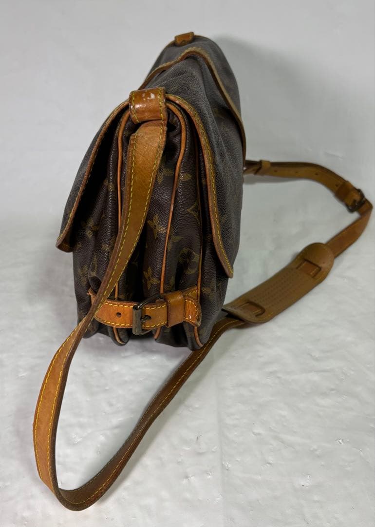 ルイヴィトン　ソミュール35　ショルダーバッグ　モノグラム LV