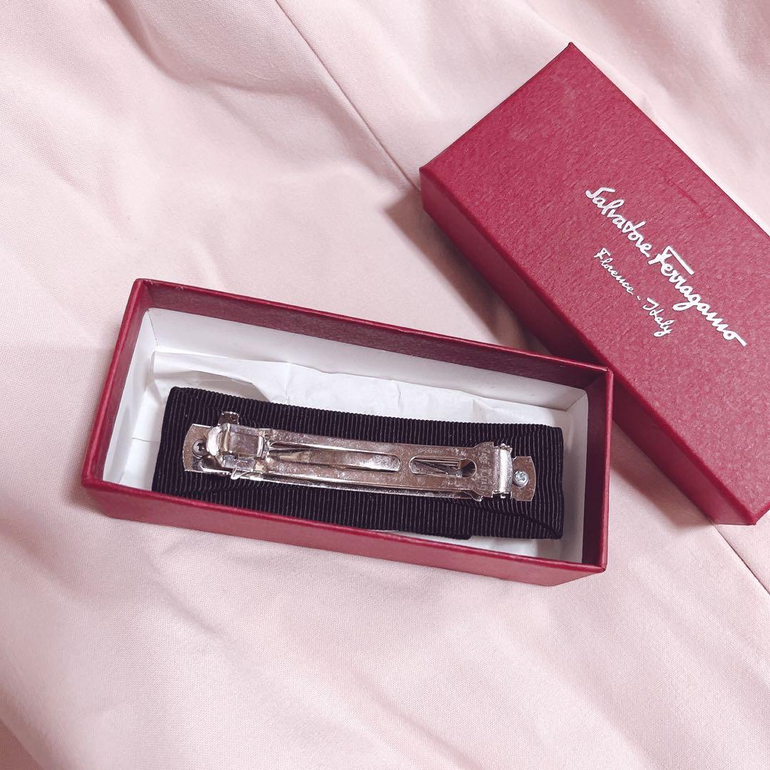 フェラガモ Ferragamo バレッタ ヴァラリボン リボン ヘアアクセサリー