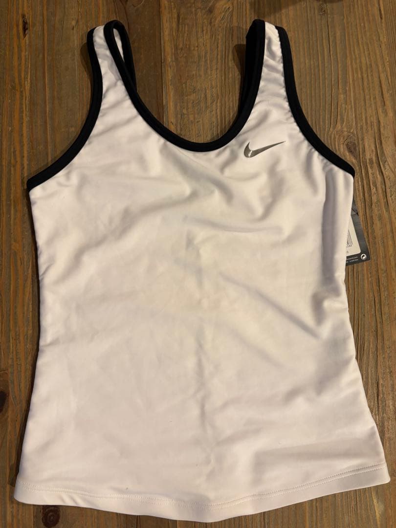 Nike スポーツ用水着セット フローラルプリント