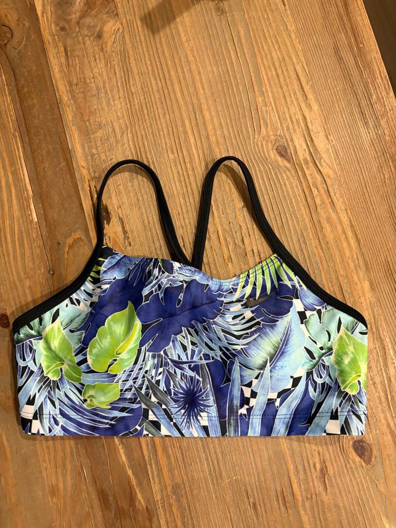 Nike スポーツ用水着セット フローラルプリント