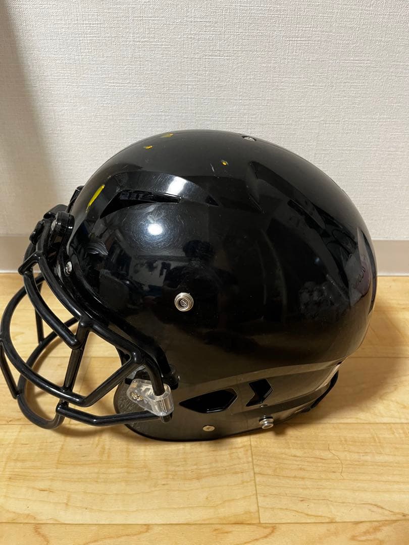アメリカンフットボール　ヘルメット