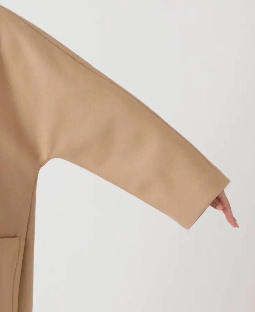 ノーカラーコート