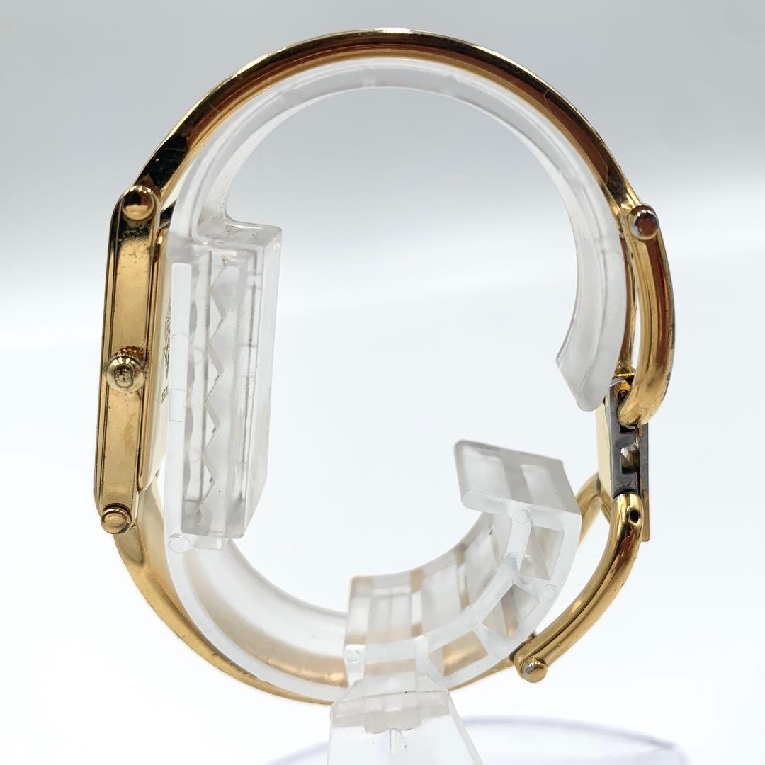 【新品電池 稼働】GUCCI レディース腕時計 1500L ブレスウォッチ 黒.