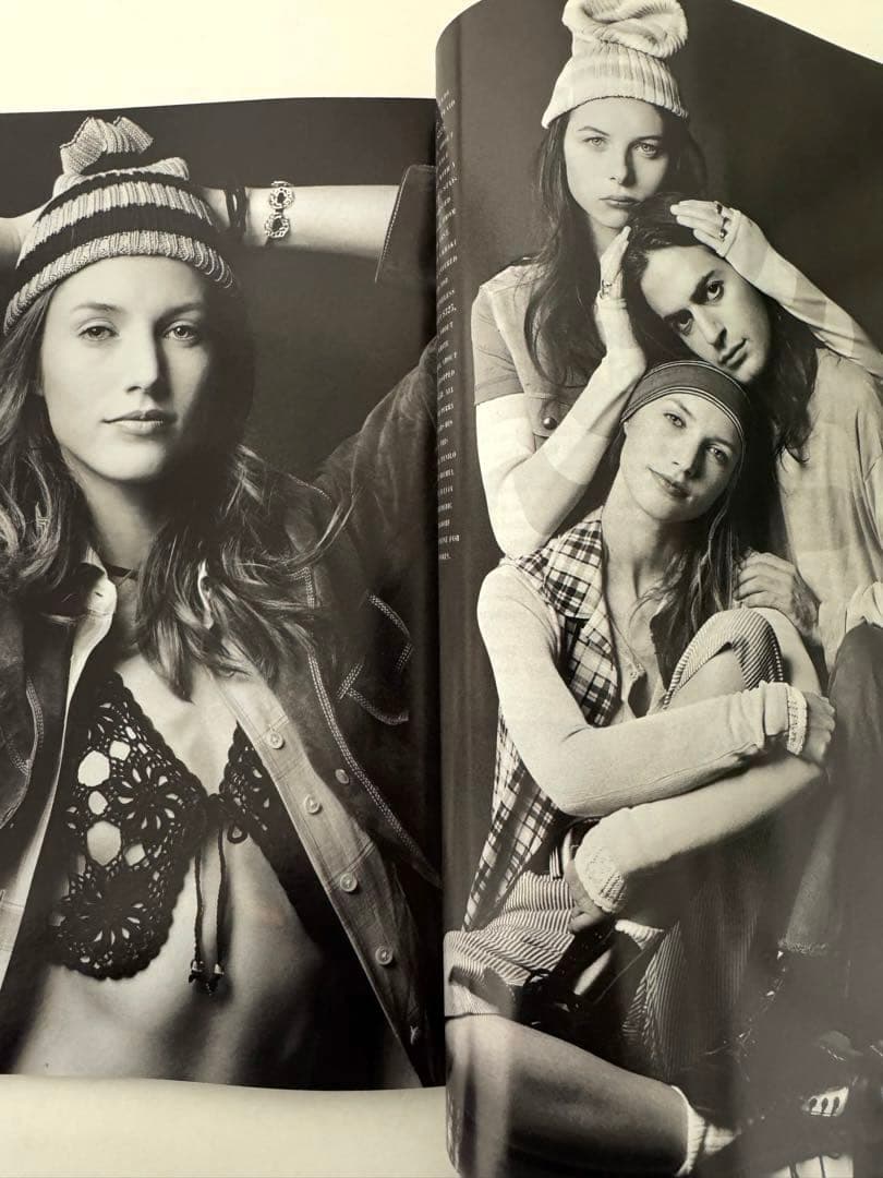 希少　Harper's BAZAAR 1991年1月号　スーパーモデル　グランジ