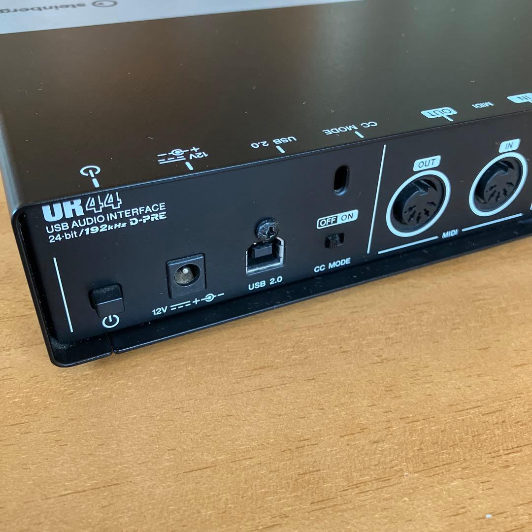 Steinberg UR44 オーディオインターフェイス【通電確認済み】