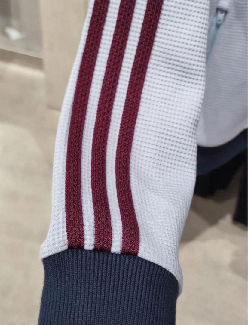 日本未発売2XL Adidas 長袖ジャケット シルバーグレー KB8953